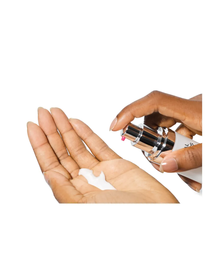 Mary Kay Clinical Solutions® Calm + Restore Facial Milk - Image 5